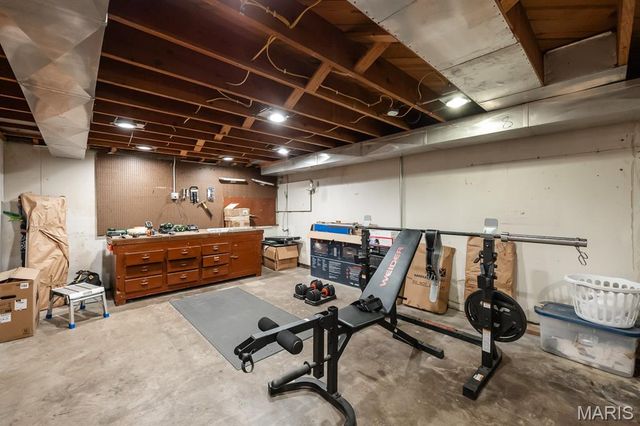 6908 Osage Drive, Belleville, IL 62223