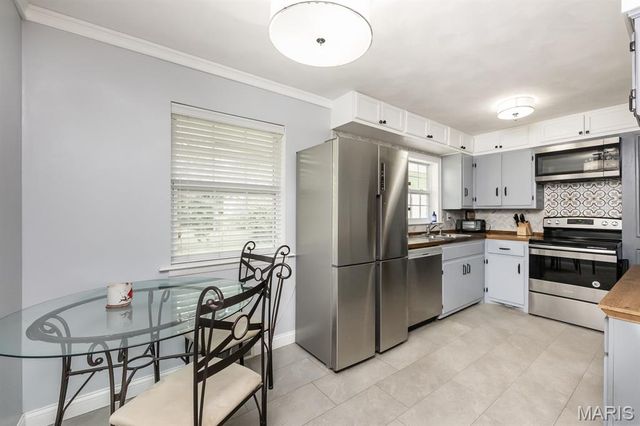6908 Osage Drive, Belleville, IL 62223