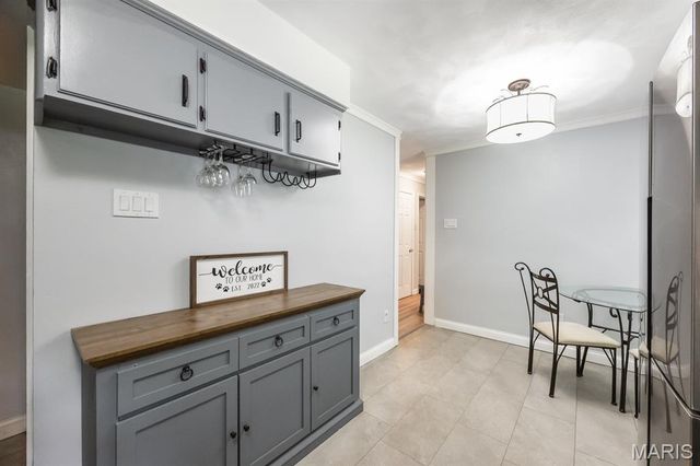 6908 Osage Drive, Belleville, IL 62223