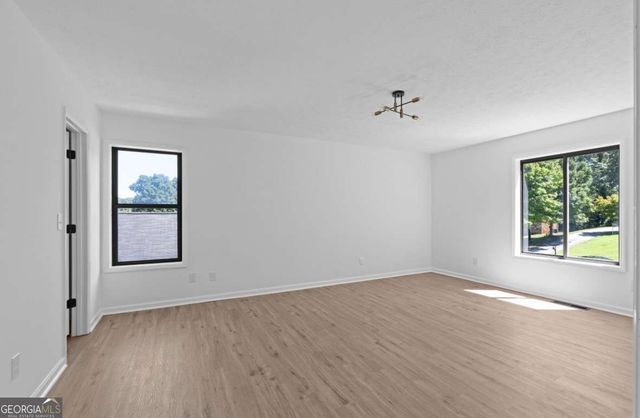 5111 Manitou Way, Stone Mountain, GA 30087