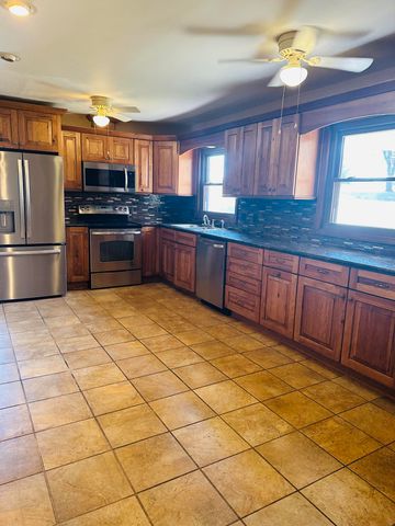 337 East Farm Road 96, Springfield, MO 65803