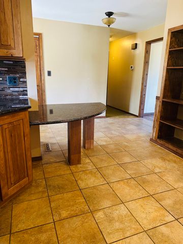 337 East Farm Road 96, Springfield, MO 65803