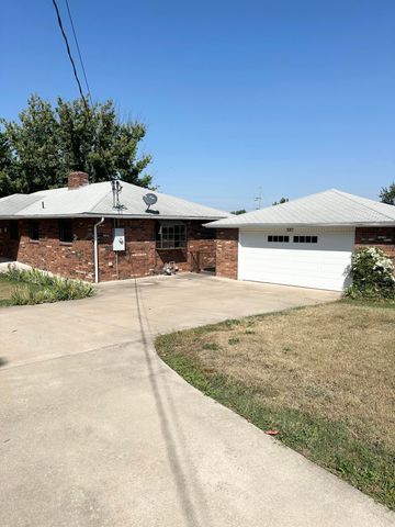 337 East Farm Road 96, Springfield, MO 65803