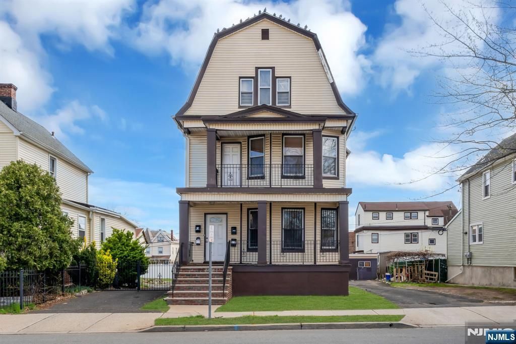 202 Sanford Street, East Orange, NJ 07018