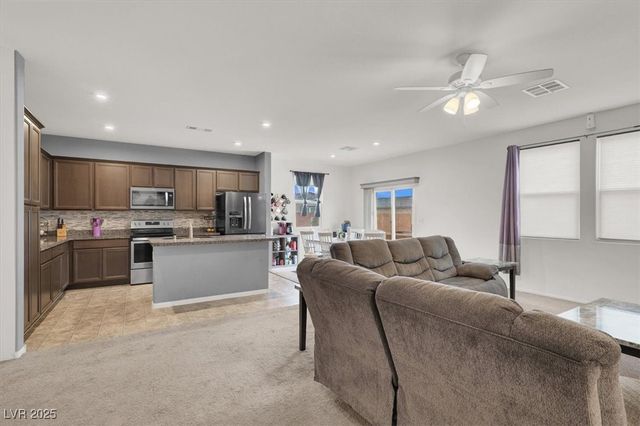 3645 East Moffat Avenue, Pahrump, NV 89061