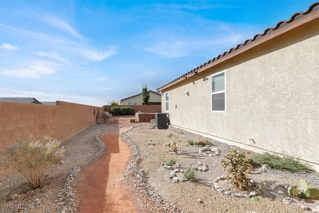 3645 East Moffat Avenue, Pahrump, NV 89061