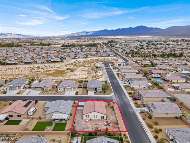 3645 East Moffat Avenue, Pahrump, NV 89061