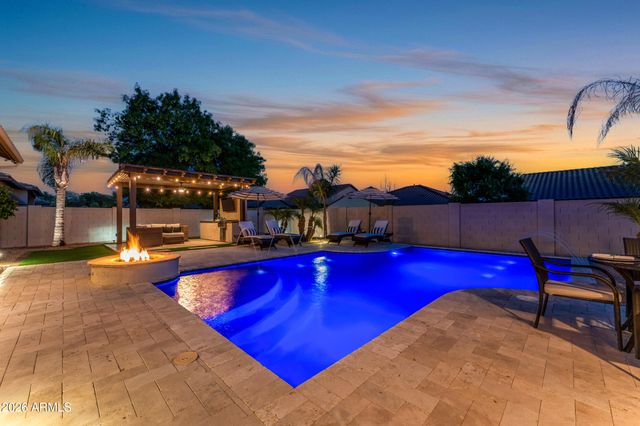 14827 W ALDEA Drive S, Litchfield Park, AZ 85340