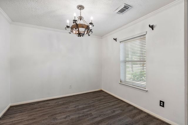 5826 Pine Arbor Drive, Houston, TX 77066