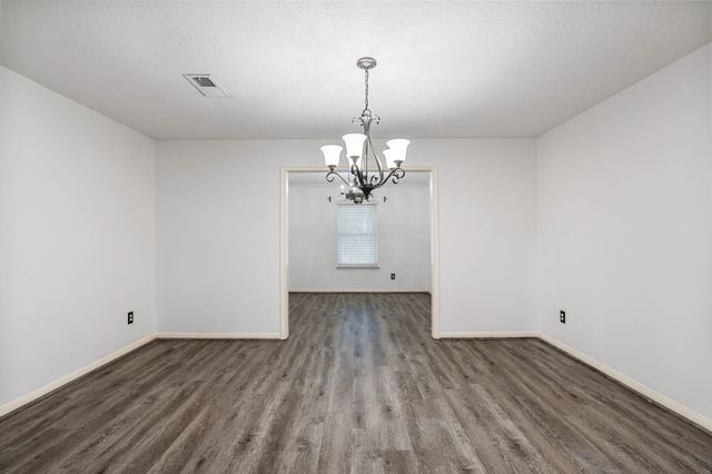 5826 Pine Arbor Drive, Houston, TX 77066