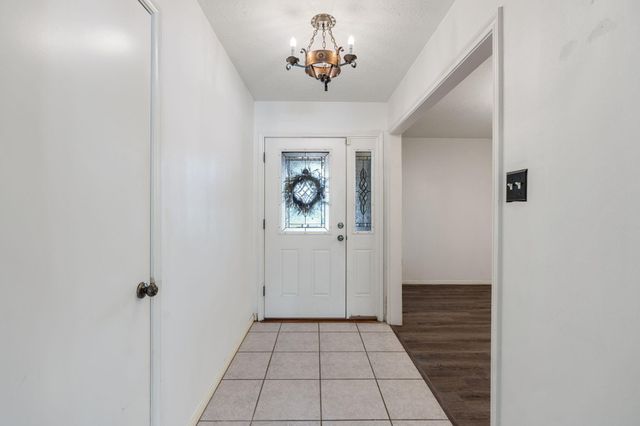 5826 Pine Arbor Drive, Houston, TX 77066