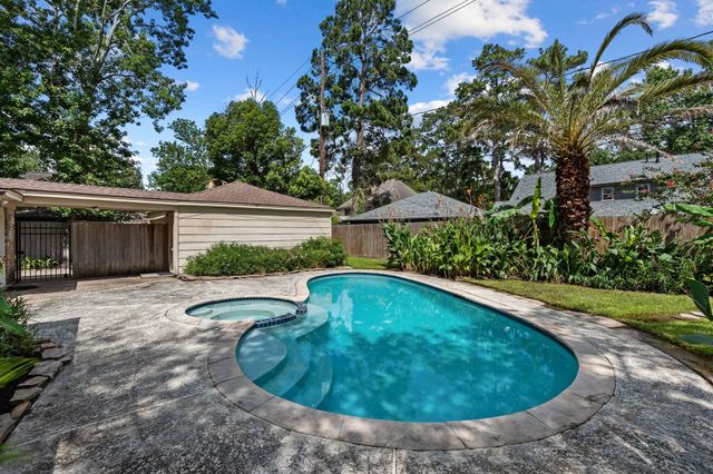 5826 Pine Arbor Drive, Houston, TX 77066
