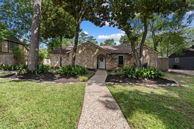 5826 Pine Arbor Drive, Houston, TX 77066