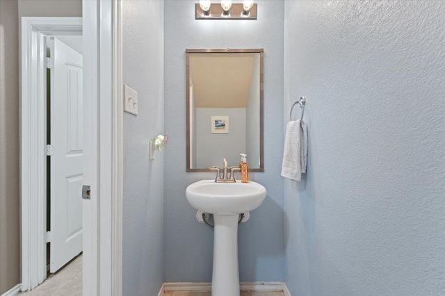 1008 Platinum Drive, Princeton, TX 75407