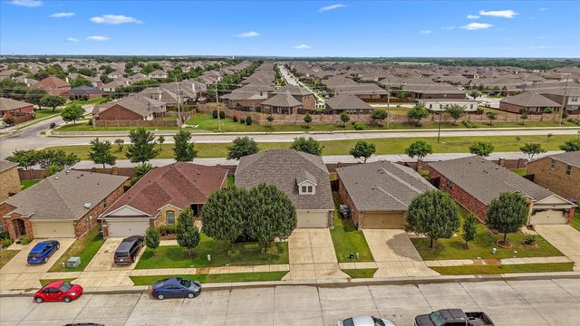 1008 Platinum Drive, Princeton, TX 75407