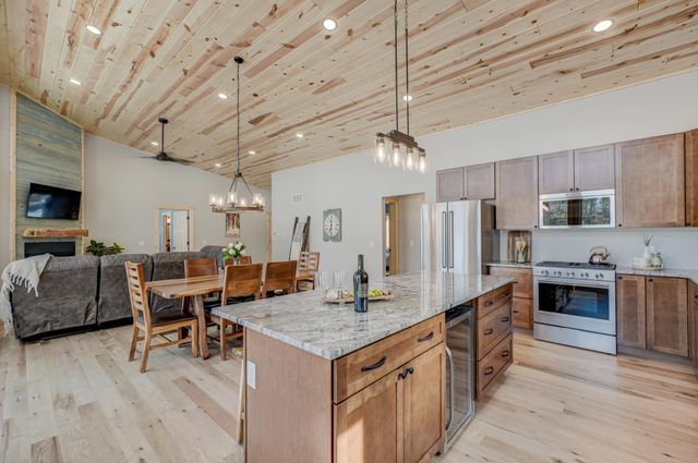 11721 N Vesper Drive, Hayward, WI 54843