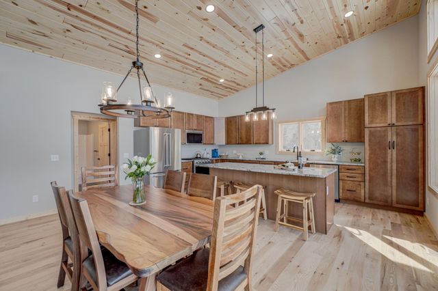 11721 N Vesper Drive, Hayward, WI 54843