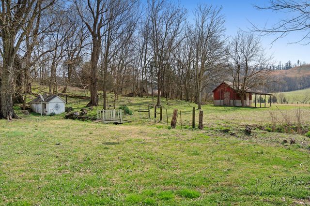 420 Beechwood Rd, Bell Buckle, TN 37020