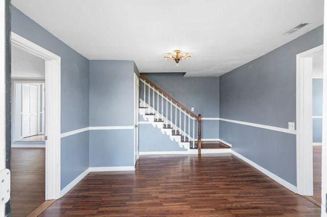 420 Beechwood Rd, Bell Buckle, TN 37020