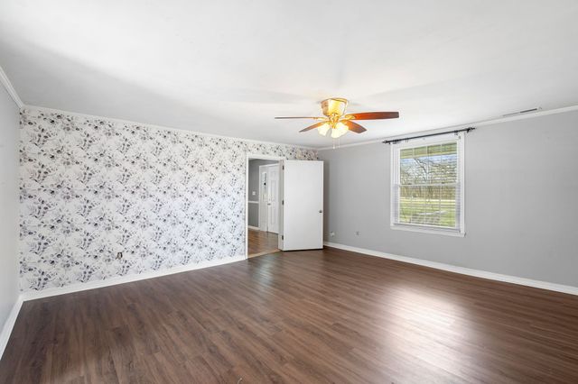 420 Beechwood Rd, Bell Buckle, TN 37020