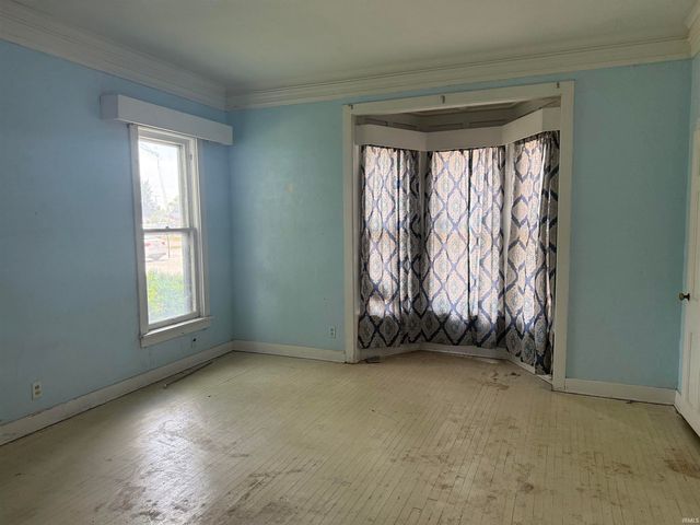 219 W Kickapoo Street, Hartford City, IN 47348