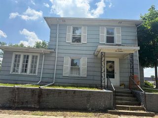 219 W Kickapoo Street, Hartford City, IN 47348