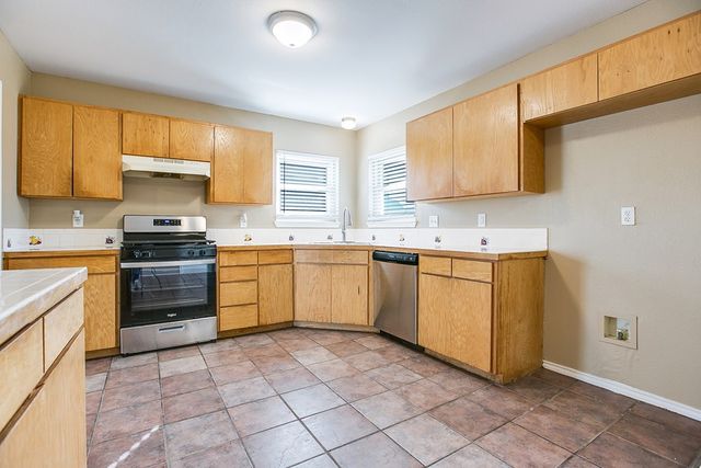 2933 Old Eola Road, San Angelo, TX 76905