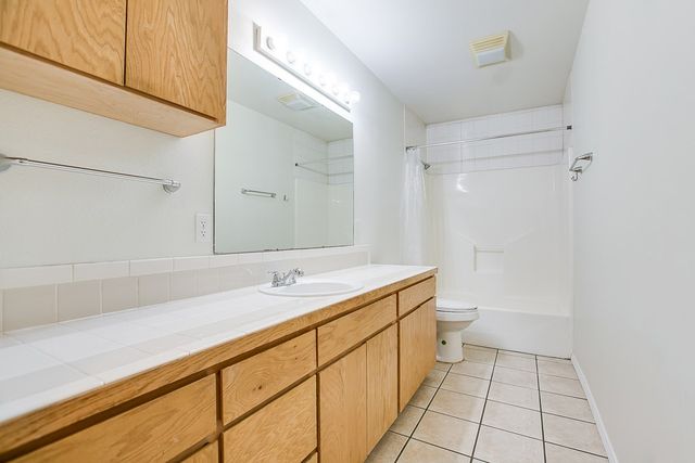 2933 Old Eola Road, San Angelo, TX 76905