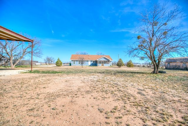 2933 Old Eola Road, San Angelo, TX 76905