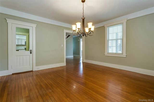 2&4 Youngs Hill Road, Huntington, NY 11743