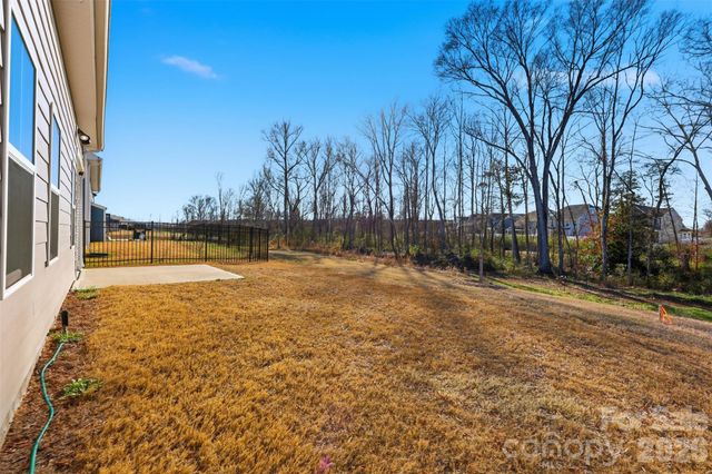 6334 Cambridge Drive, Harrisburg, NC 28075