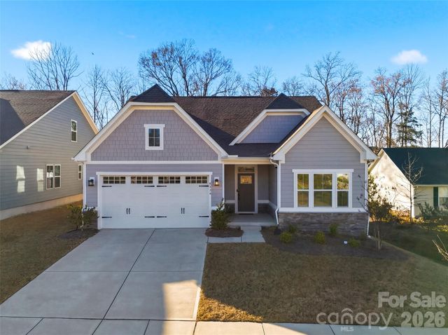 6334 Cambridge Drive, Harrisburg, NC 28075