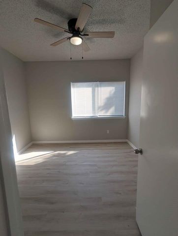 10152 Waterstone Drive, Houston, TX 77042