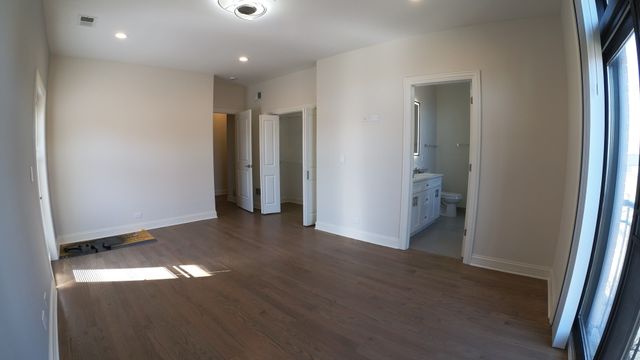 1701 W Chicago Avenue 3, Chicago, IL 60622