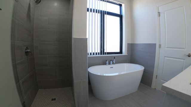 1701 W Chicago Avenue 3, Chicago, IL 60622