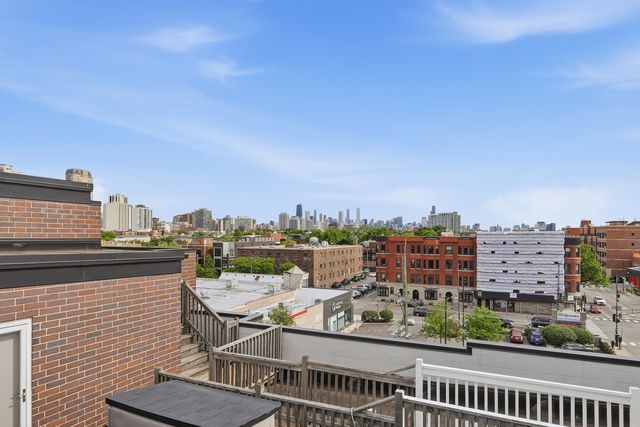 2825 N Halsted Street 3N, Chicago, IL 60657