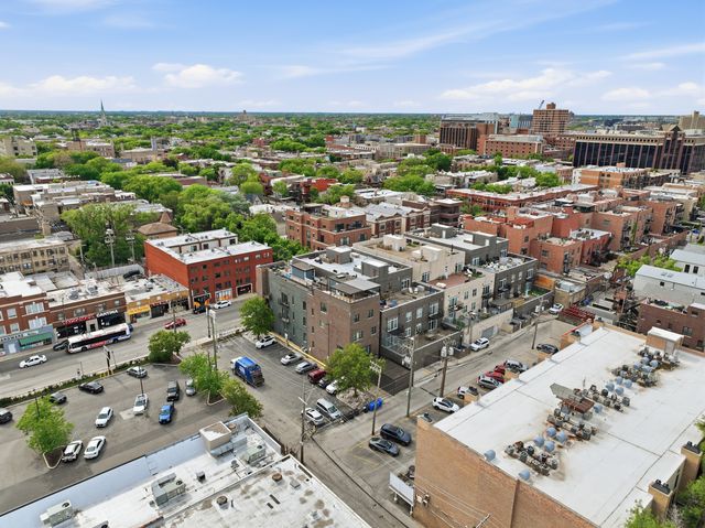 2825 N Halsted Street 3N, Chicago, IL 60657