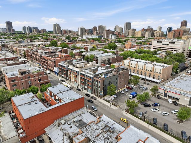 2825 N Halsted Street 3N, Chicago, IL 60657