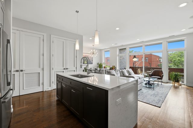 2825 N Halsted Street 3N, Chicago, IL 60657