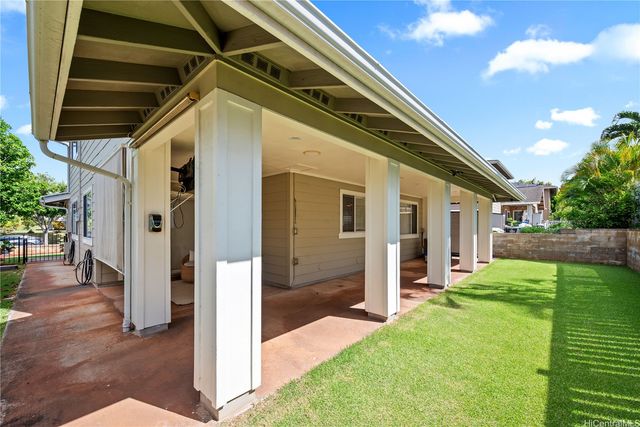 94-859 Hiapo Street, Waipahu, HI 96797