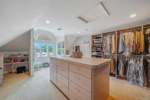 4 Mill Pond Road, Hampton Bays, NY 11946