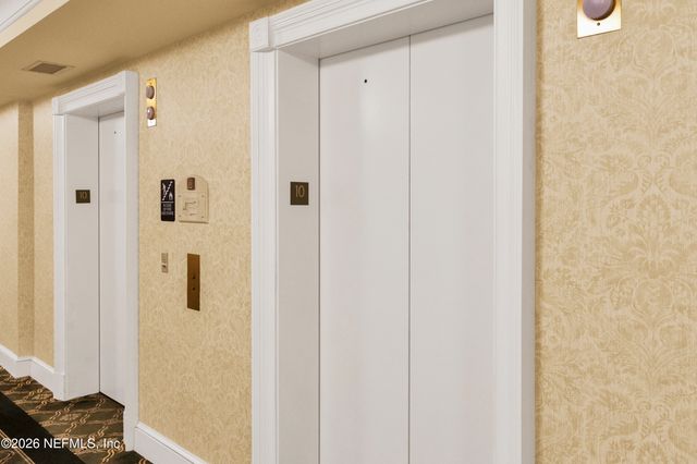 400 E BAY Street 1006, Jacksonville, FL 32202