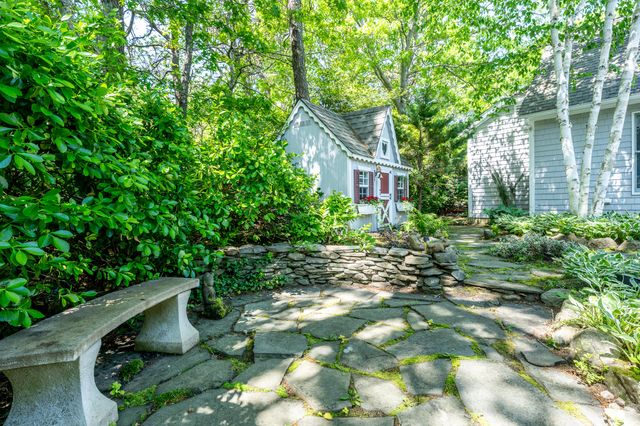 96 Greensward Road, Mashpee, MA 02649