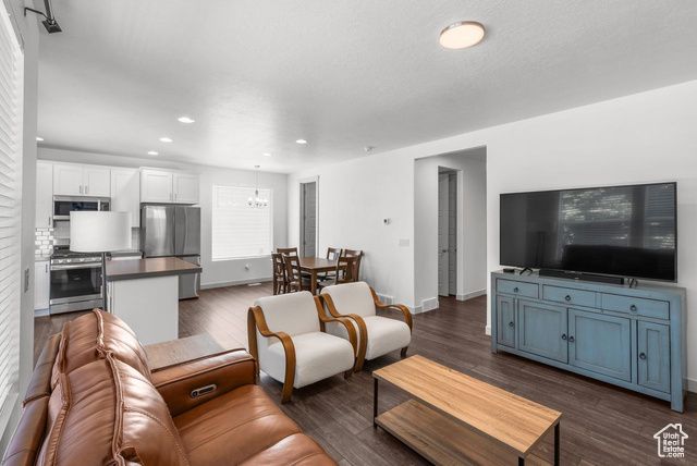 22 W ORCHARD LN #202, Bountiful, UT 84010