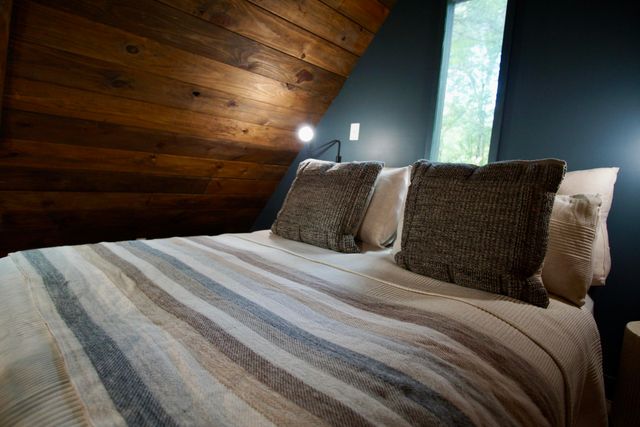 82 Firefly Lane, Campton, KY 41301