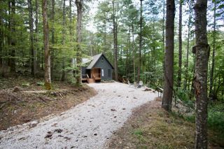 82 Firefly Lane, Campton, KY 41301