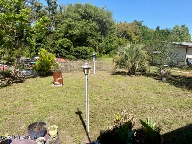 126 GOLF COURSE Lane, Crescent City, FL 32112