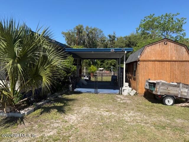 126 GOLF COURSE Lane, Crescent City, FL 32112