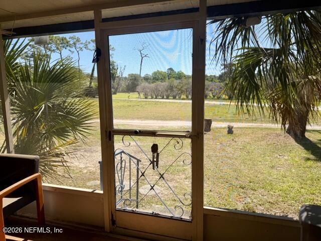 126 GOLF COURSE Lane, Crescent City, FL 32112