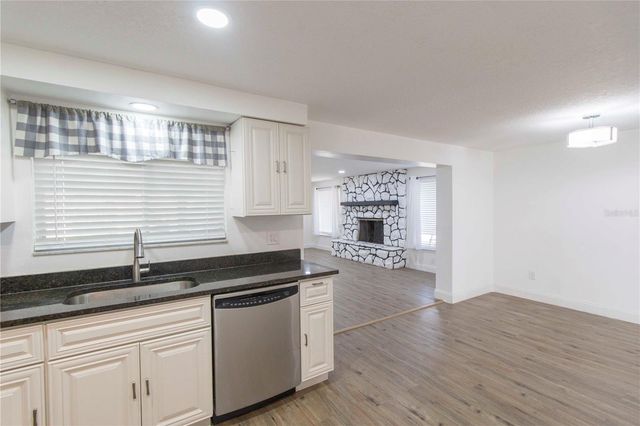 2335 WOODSIDE WAY, Kissimmee, FL 34744